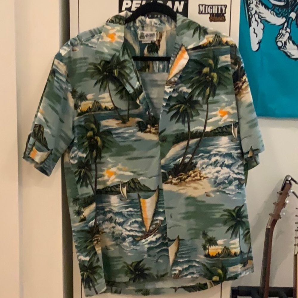 Hawaiian Shirt